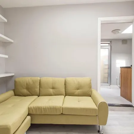 Apartment South City *